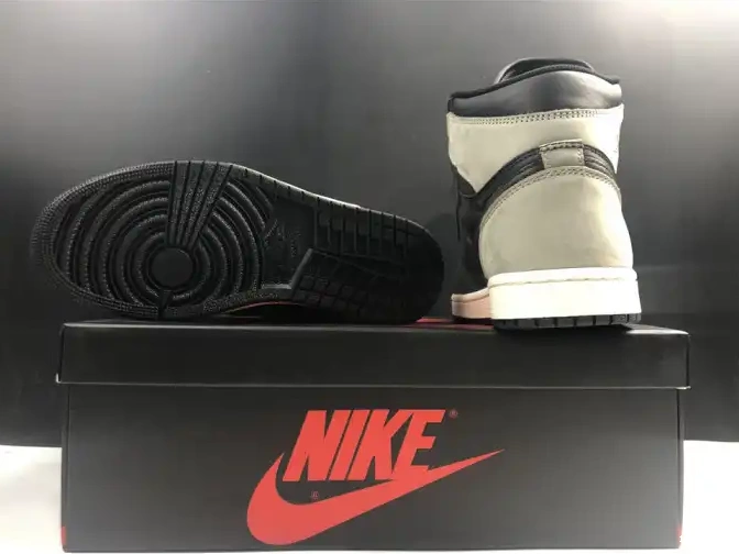 1 -033 LIGHT AIR 555088 JORDAN HIGH ARMY 0617